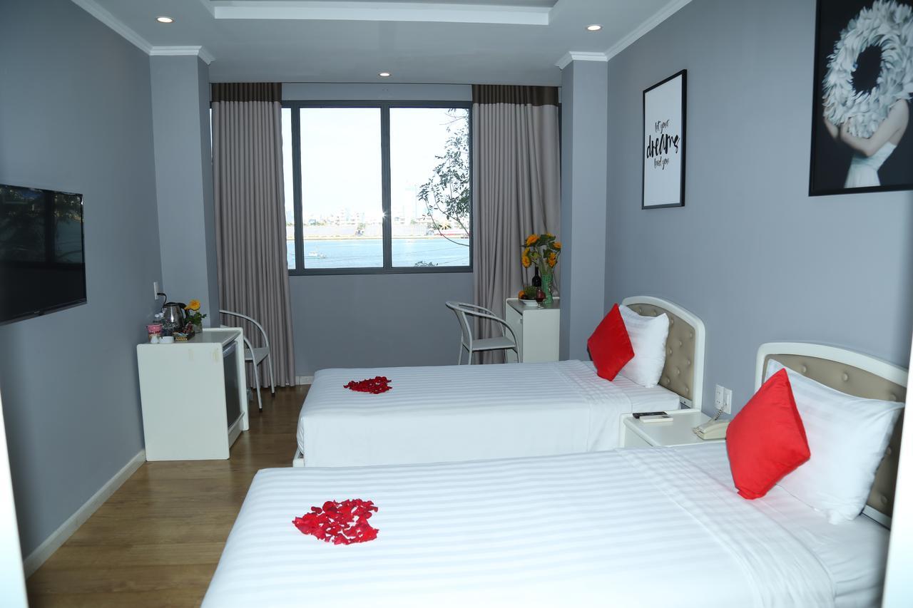 Kaka Hotel Han River Дананг Екстер'єр фото