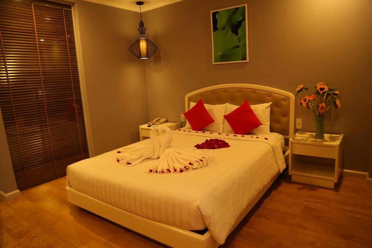 Kaka Hotel Han River Дананг Екстер'єр фото