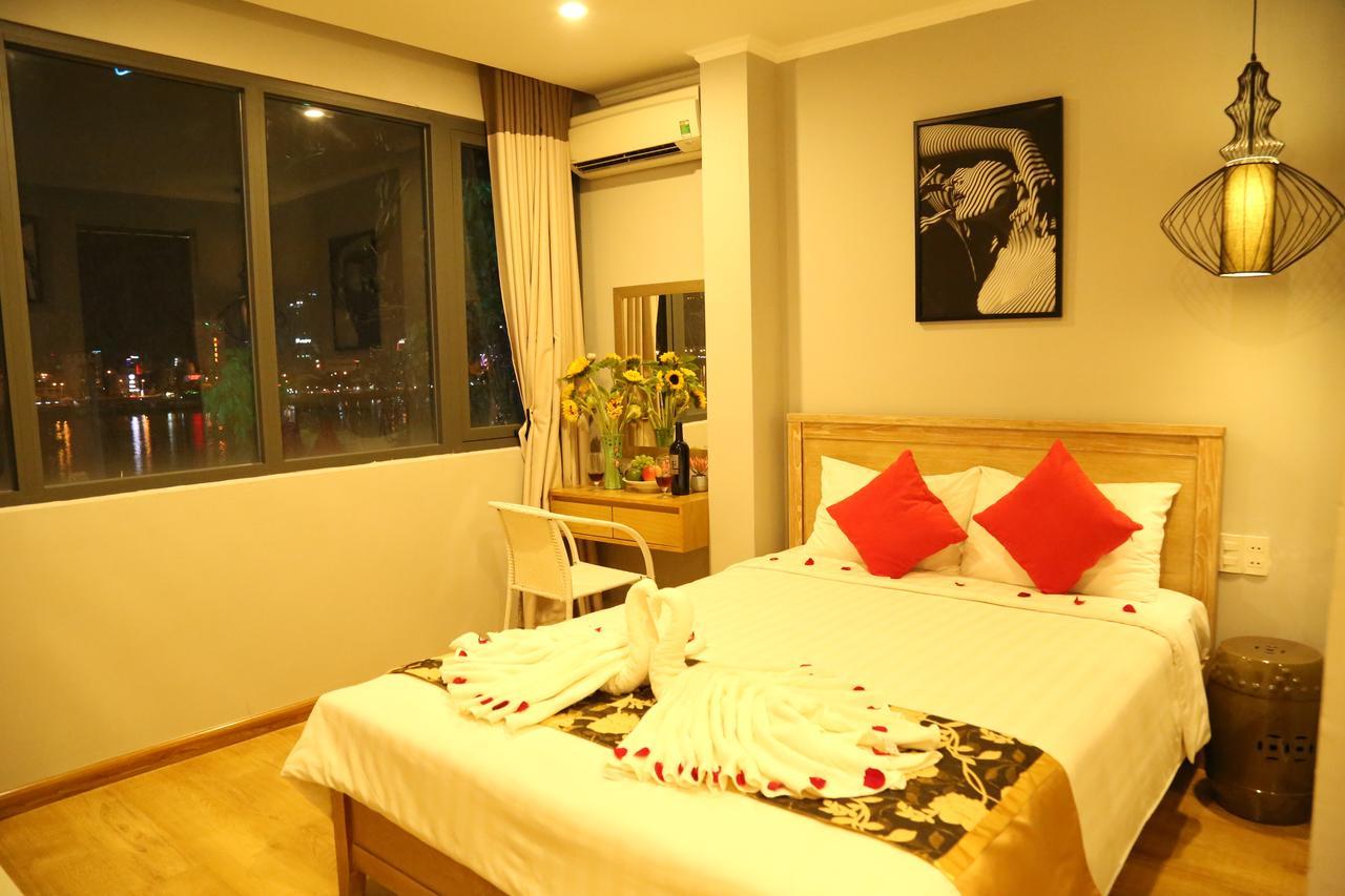 Kaka Hotel Han River Дананг Екстер'єр фото