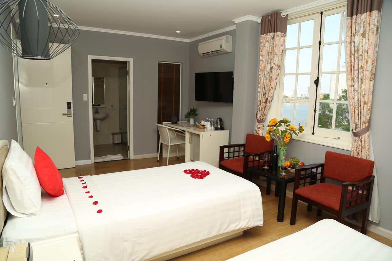 Kaka Hotel Han River Дананг Екстер'єр фото