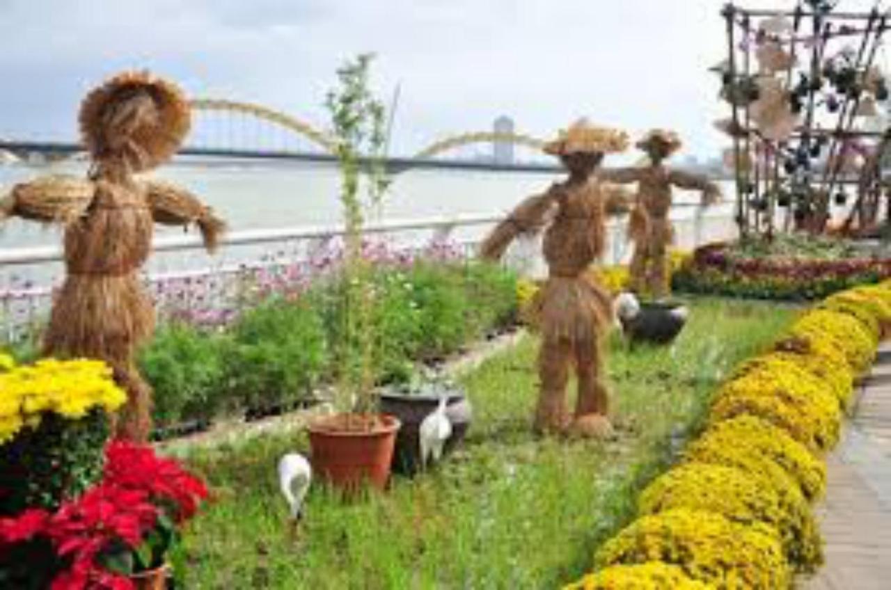 Kaka Hotel Han River Дананг Екстер'єр фото